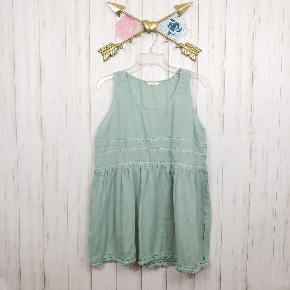 Easel Mint Green Tunic Top Size Medium